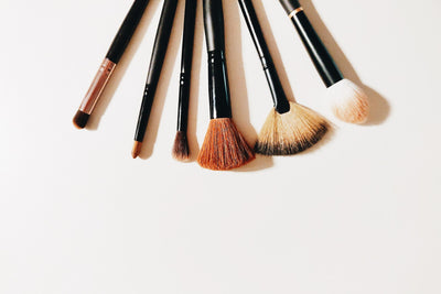 Everything You Need in Order To Build a Makeup Kit for Beginners