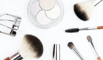 Beginner's Makeup Tutorial: How To Get Started Applying Makeup